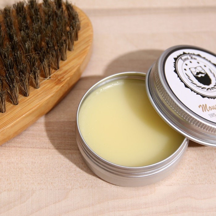 Мужской профессиональный набор для бороды и усов Мужской профессиональный набор для бороды и усов