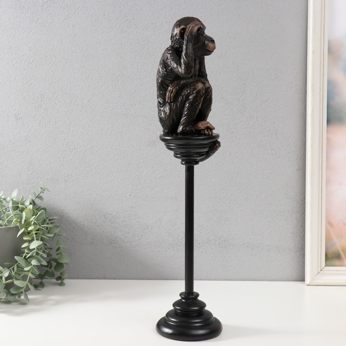 Сувенир полистоун  Сувенир полистоун "Шимпанзе на жёрдочке" 10х10х47,2 см