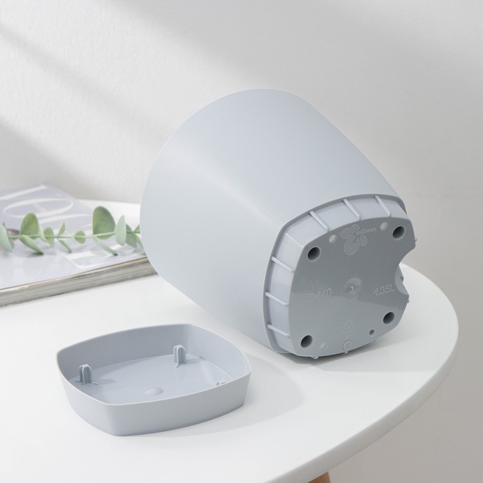 Горшок для цветов с прикорневым поливом Amsterdam, 1,35 л, d=14 см, h=13 см, цвет серый Горшок для цветов с прикорневым поливом Amsterdam, 1,35 л, d=14 см, h=13 см, цвет серый