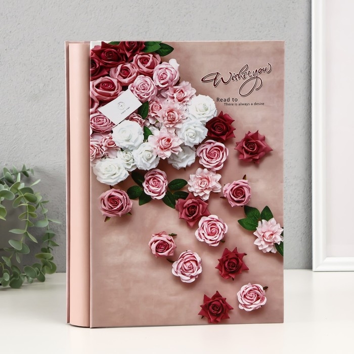 Фотоальбом на 300 фото 10х15 см Фотоальбом на 300 фото 10х15 см "Россыпь роз" МИКС 23,5х5,5х33,5 см