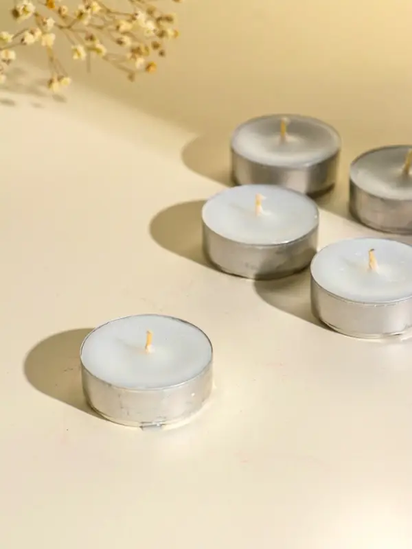 Набор чайных свечей 24 шт, d 37 мм, 15 гр, 3 часа горения Набор чайных свечей 24 шт, d 37 мм, 15 гр, 3 часа горения