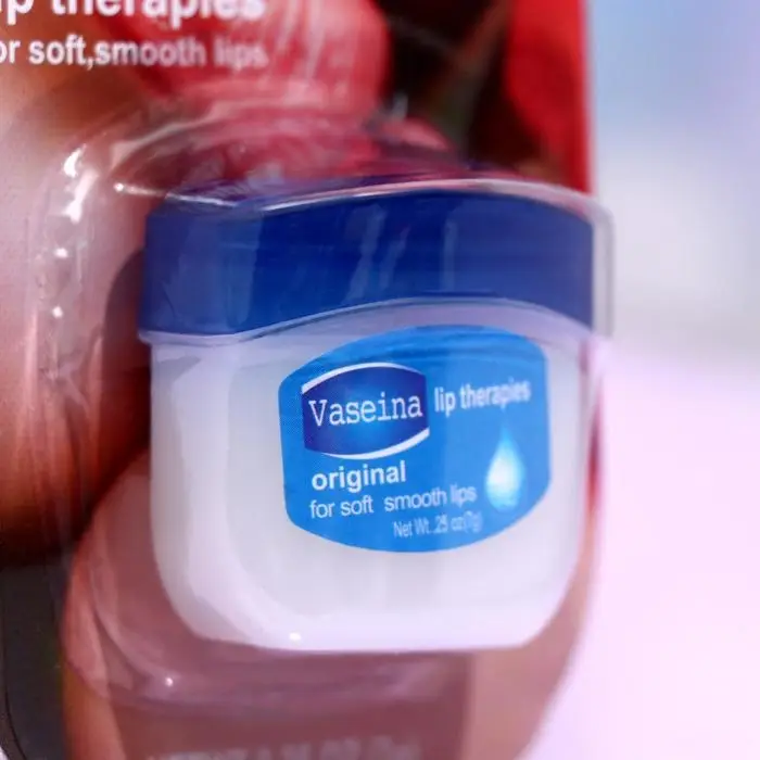 Вазелин косметический для губ, классический Вазелин косметический для губ, классический