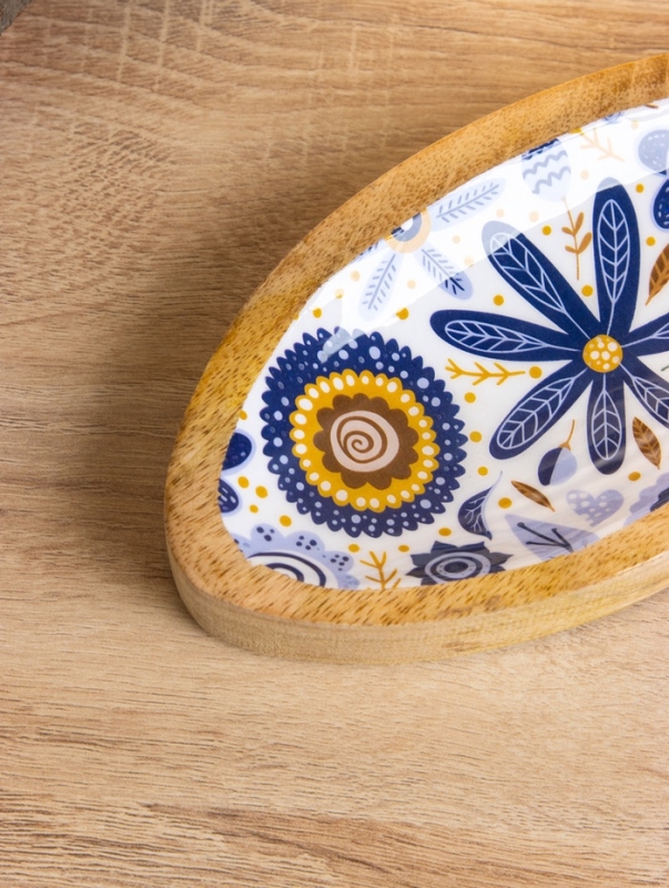 Блюдо в форме рыбки Блюдо в форме рыбки "Васильки" дерево манго 25,5х10х2 см