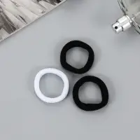 Резинки для волос QF &laquo;Секреты красоты&raquo;, набор 3 шт., 5.5 см, чёрные, белые