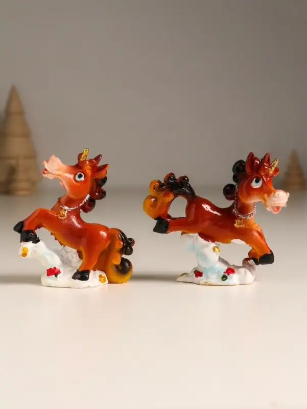 Сувенир полистоун Сувенир полистоун "Лошадка на облачке с розами" МИКС 6,4х2,5х6 см