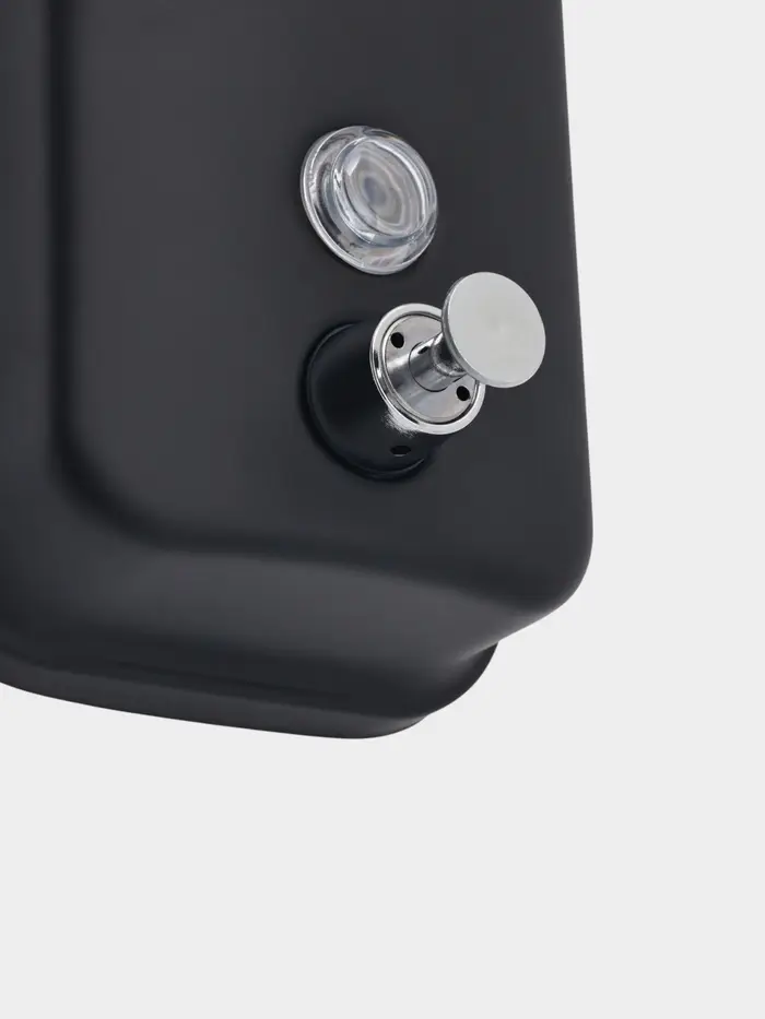 Диспенсер для жидкого мыла Stölz, механический, 800 мл, нержавеющая сталь, чёрный Диспенсер для жидкого мыла Stölz, механический, 800 мл, нержавеющая сталь, чёрный