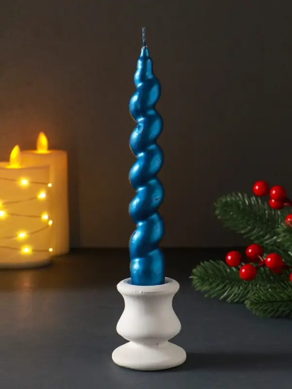 Свеча витая Свеча витая "LUXURY" 25*180 мм, лакированная, синяя