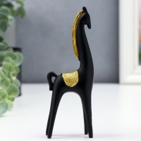 Фигурка полистоун «Чёрный конь с золотой гривой», 15×2.5×5 см