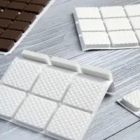 Накладка мебельная квадратная ТУНДРА, размер 25×25 мм, 18 шт., полимерная, белая
