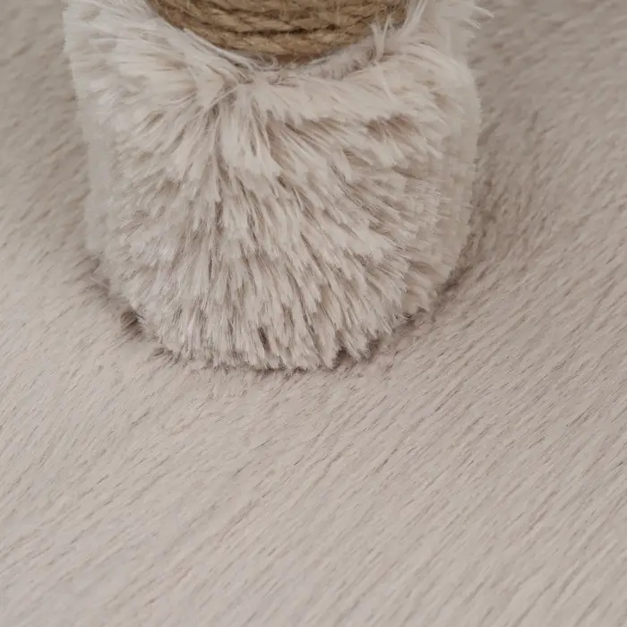 Когтеточка c лежанкой &laquo;Пижон&raquo;, 58&times;36&times;39 см, овальная, пушистый мех, джут, бежевая