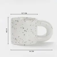 Кружка Доляна &laquo;Сплэш&raquo;, 350 мл, 14&times;8.8&times;8 см, фарфор, белая