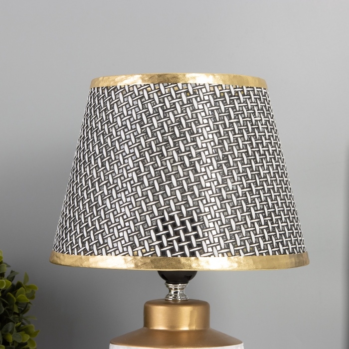 Лампа настольная Лампа настольная "Мрамор" 1х40Вт Е27 черный/золото 22,5х22,5х35см