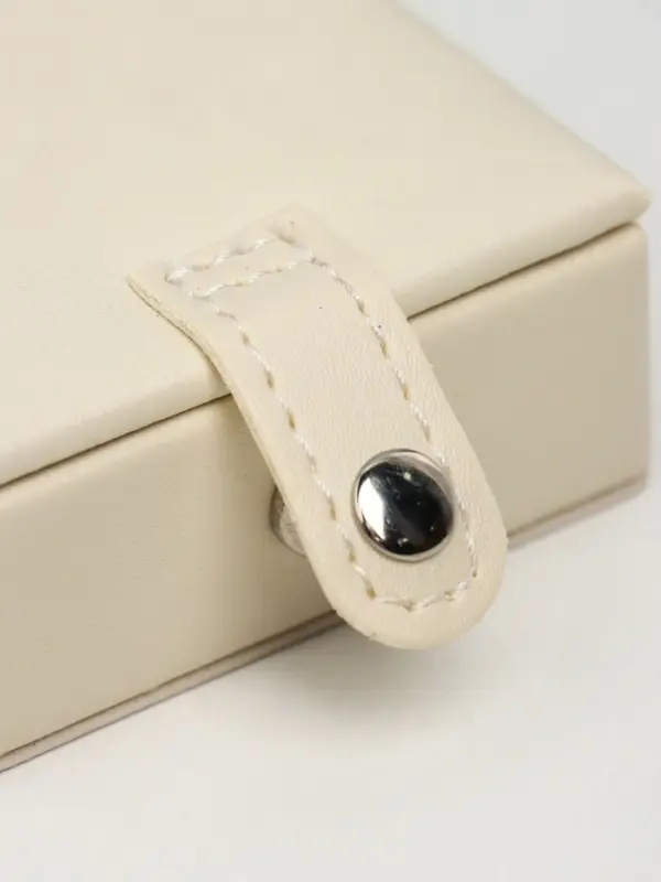 Шкатулка для часов 2 отделения и украшений &laquo;Ромбы белые&raquo;, кожзам, матовая, 8.5&times;25&times;25 см