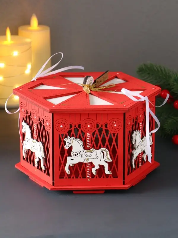 Шкатулка «Карусель», 19×16.5×13 см Шкатулка «Карусель», 19×16.5×13 см