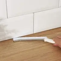 Щётка для труднодоступных мест Доляна, 23&times;2 см, белая