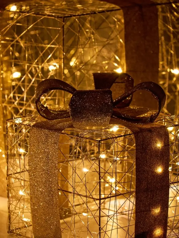 Фигура световая &laquo;Кубы золотистые&raquo;, 25&times;20&times;15 см, 90 LED, от батареек AAx8, свечение тёплое белое