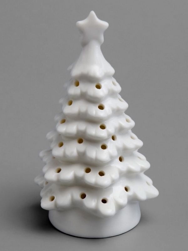 Светодиодная фигура "Елочка белая" 7.1х6.5х12 см, 1 LED, LR44x3(в компл.), свечение тёплое белое