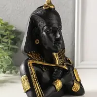 Статуэтка "Фараон" 19х12х9 см, черный с золотой росписью