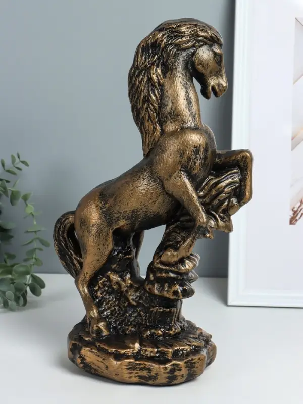 Фигура "Конь на дыбах" 21,5х15х36 см, чёрное золото