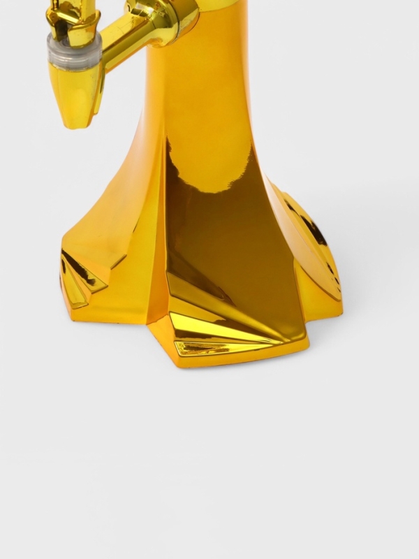 Башня пивная «Вавилон голд», 3 л, ёмкость для льда, подсветка, пластик, золотистый Башня пивная «Вавилон голд», 3 л, ёмкость для льда, подсветка, пластик, золотистый