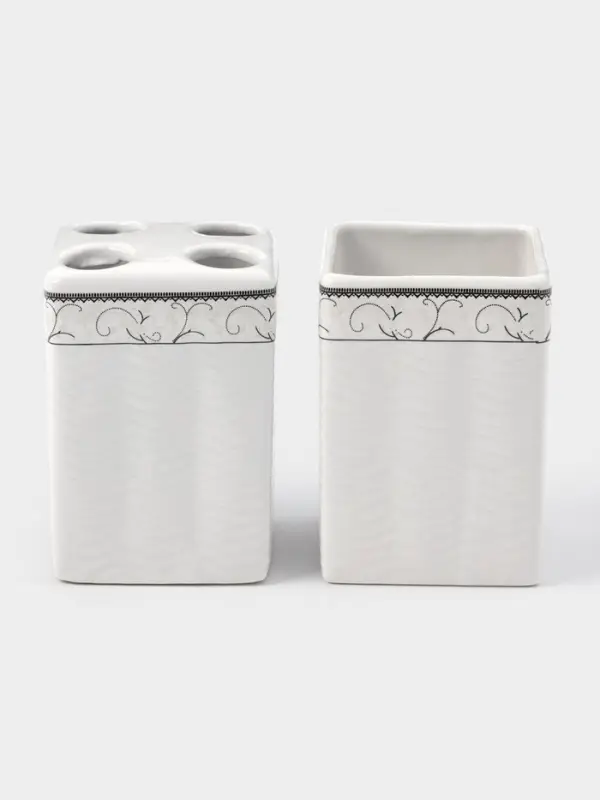 Набор аксессуаров для ванной комнаты &laquo;Завитки&raquo;, 4 предмета, мыльница, дозатор для мыла, 2 стакана, белый