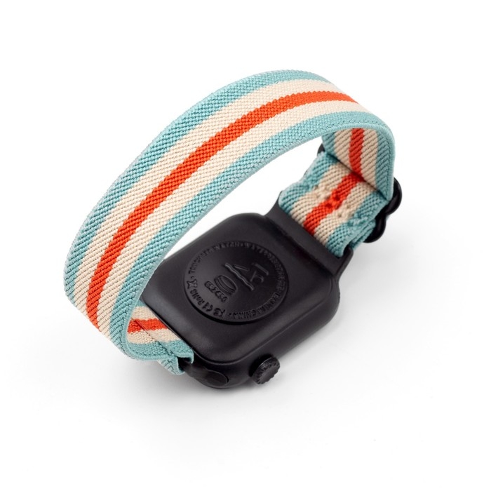 Часы наручные электронные с ремешком из текстиля, влагозащищенные, микс ремешка