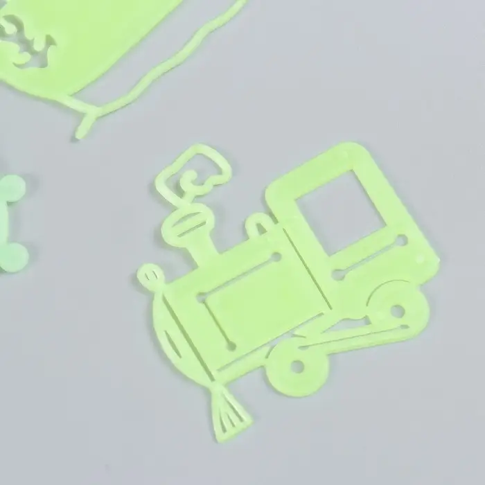 Набор наклеек интерьерных фосфорных «Транспорт», 10-12 шт., пластик, 19×13 см