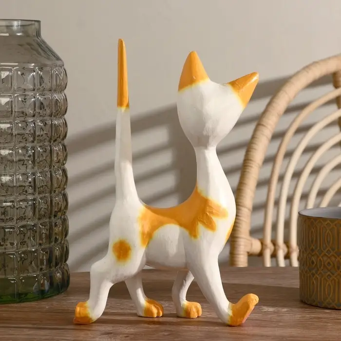 Сувенир дерево Сувенир дерево "Кошечка" с оранжевым 17х27х7 см