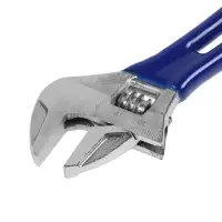 Ключ разводной ТУНДРА, укороченная обрезиненная рукоятка, широкий захват до 30 мм, 140 мм