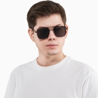 Очки солнцезащитные uv 400, дужка 13.1 см, ширина 12.5 см, линза 4.9×5.3 см