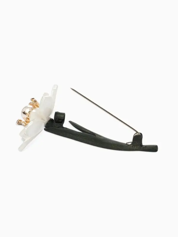 Брошь &laquo;Цветок&raquo; нежный, жемчуг, цвет бело-зелёный в золоте