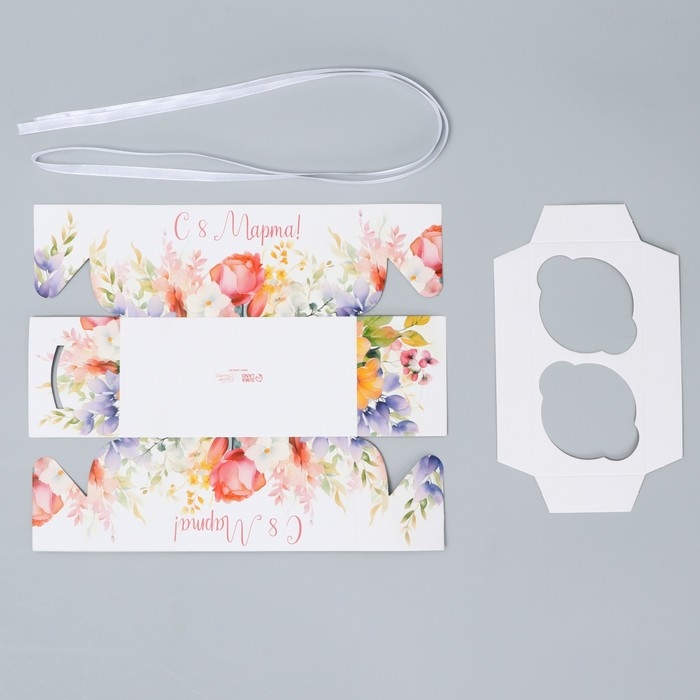 Коробка для капкейка, кондитерская упаковка, 2 ячейки «8 марта», 16 х 8 х 7.5 см Коробка для капкейка, кондитерская упаковка, 2 ячейки «8 марта», 16 х 8 х 7.5 см