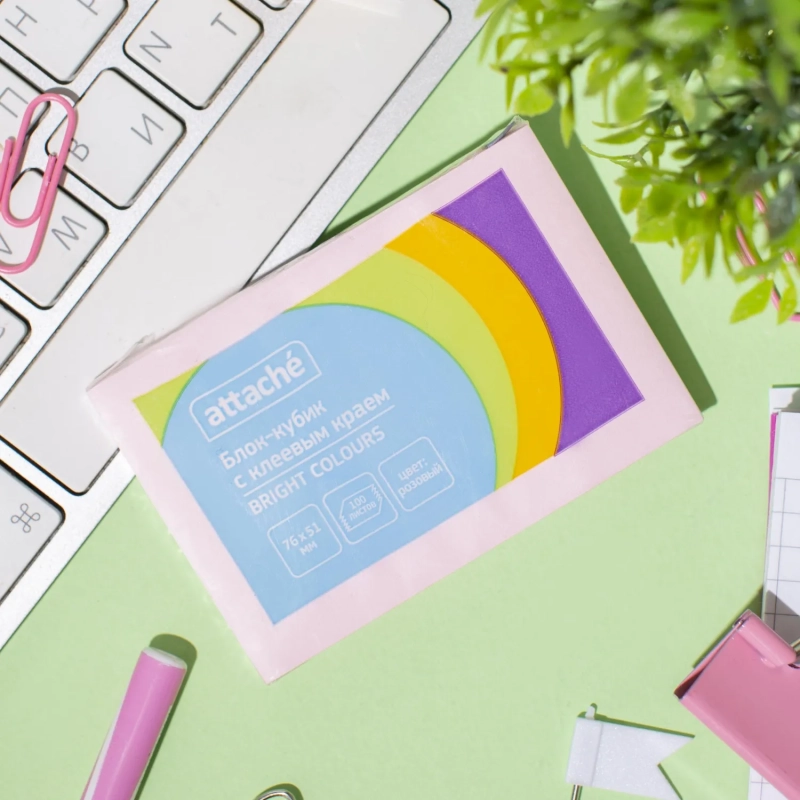 Стикеры ATTACHE Bright colours с клеев.краем 76х51 розовый 100л