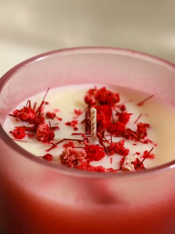 Свеча ароматическая в стакане Свеча ароматическая в стакане "Aroma botanical" сухоцветы красные, роза 7,5х7,5х5 см