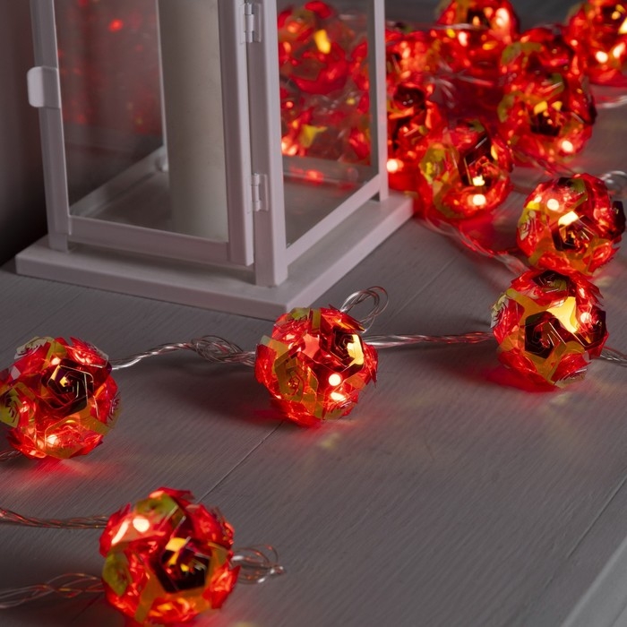Гирлянда «Нить» 4.5 м с насадками «Цветочные шары», IP20, прозрачная нить, 15 LED, свечение красное, 220 В Гирлянда «Нить» 4.5 м с насадками «Цветочные шары», IP20, прозрачная нить, 15 LED, свечение красное, 220 В