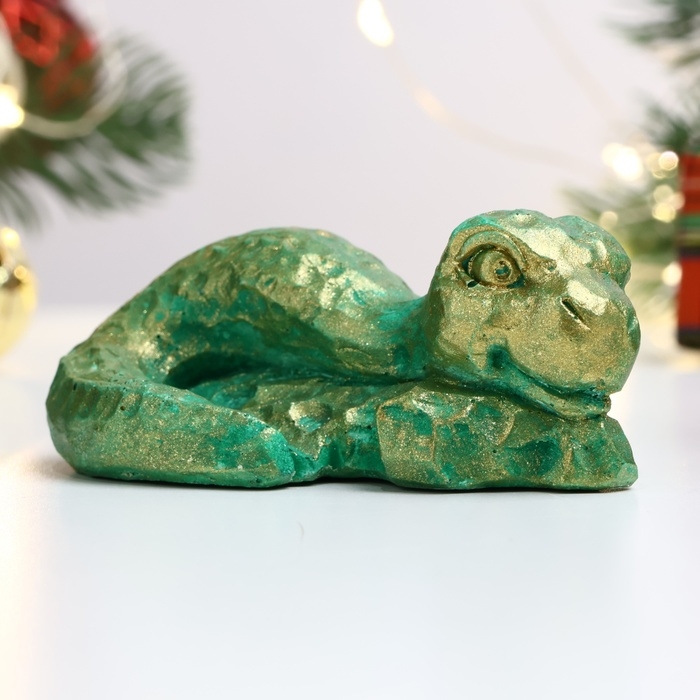 Новый год. Символ 2025. Фигура Новый год. Символ 2025. Фигура "Змееныш" зеленый с позолотой, 8х4х3см