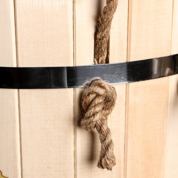 Запарник-ведро из липы, 13 л, пластиковая вставка, нержавеющий обод,  Запарник-ведро из липы, 13 л, пластиковая вставка, нержавеющий обод, "Дубовая ветка"