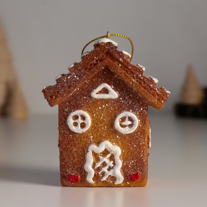 Сувенир полистоун подвеска  Сувенир полистоун подвеска "Пряничный домик с белой глазурью" 4,5х7х8 см