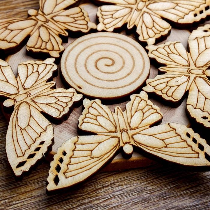 Подставка под горячее «Бабочки», D=11 см, можжевельник Подставка под горячее «Бабочки», D=11 см, можжевельник