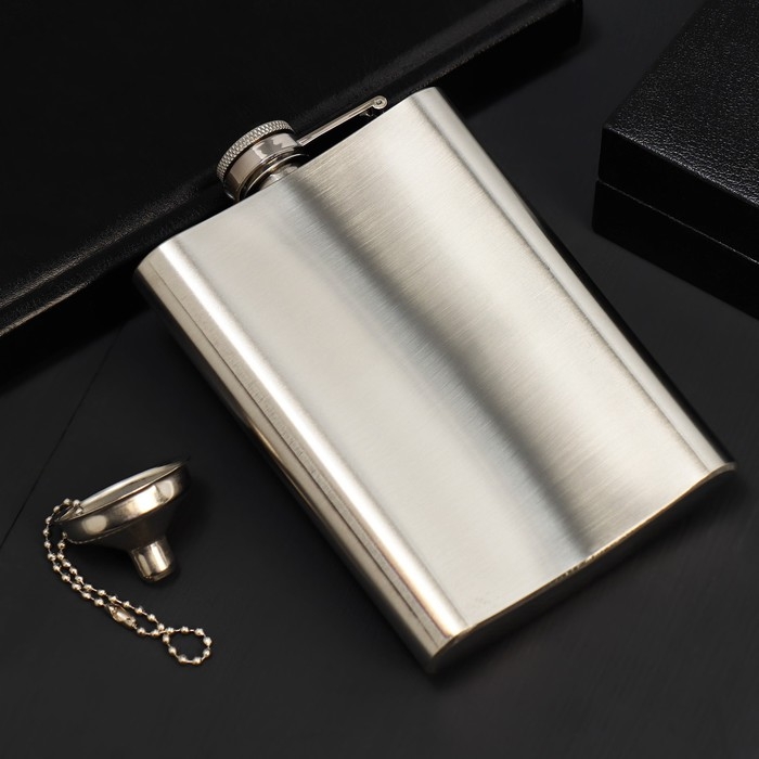 Фляжка с воронкой «Поход. Палатка.Повторить.», 240 мл Фляжка с воронкой «Поход. Палатка.Повторить.», 240 мл