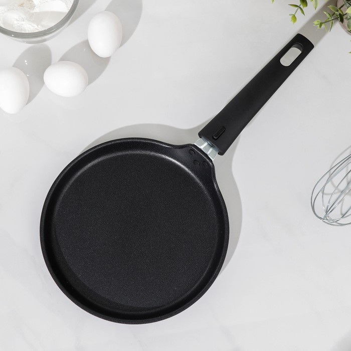 Сковорода блинная «Традиция», d=20 см, съёмная ручка, антипригарное покрытие, цвет чёрный Сковорода блинная «Традиция», d=20 см, съёмная ручка, антипригарное покрытие, цвет чёрный