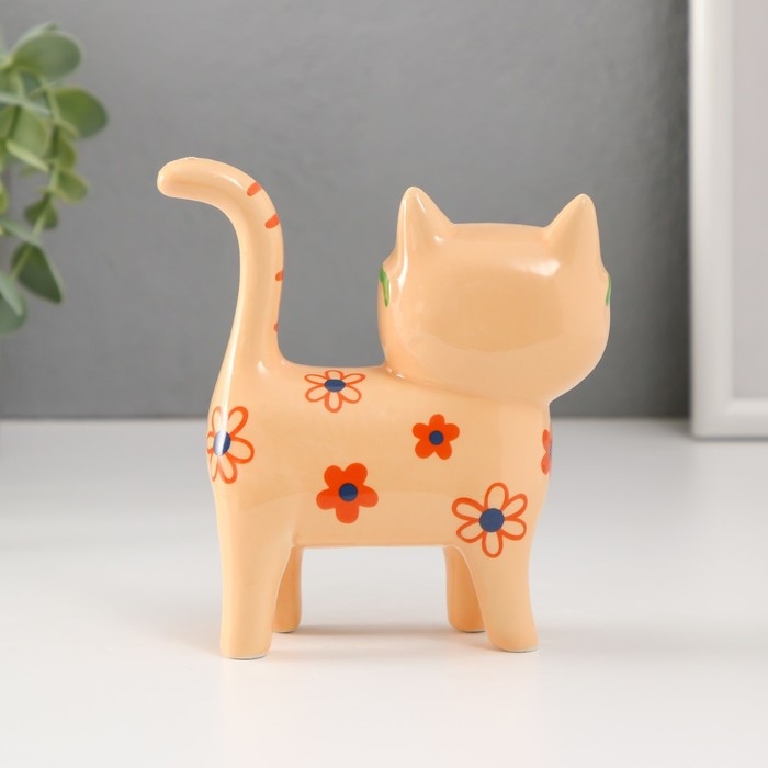 Сувенир керамика Сувенир керамика "Кошечка в зелёных очках, в цветочках" жёлтый 11,6х4,3х11,5 см