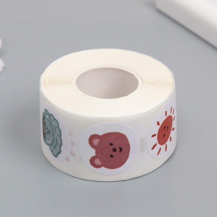 Наклейка бумага Наклейка бумага "Весёлые картинки" d=2,5 см 500 шт в рулоне 3х5,5х5,5 см