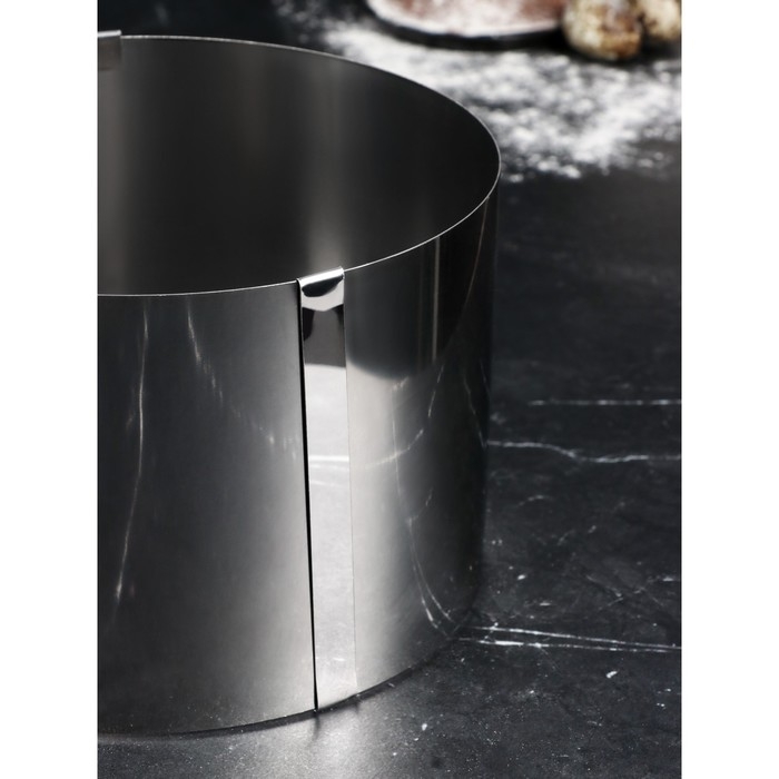 Форма для выпечки и выкладки с регулировкой размера «Круг», h-12 см, d- 15-20 см Форма для выпечки и выкладки с регулировкой размера «Круг», h-12 см, d- 15-20 см