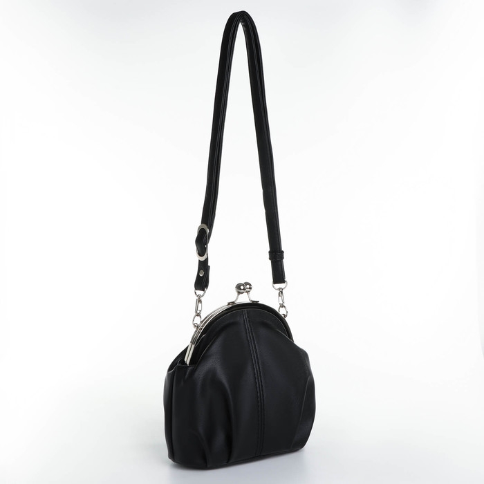 Сумка кросс-боди Vita на фермуаре, цвет чёрный Сумка кросс-боди Vita на фермуаре, цвет чёрный