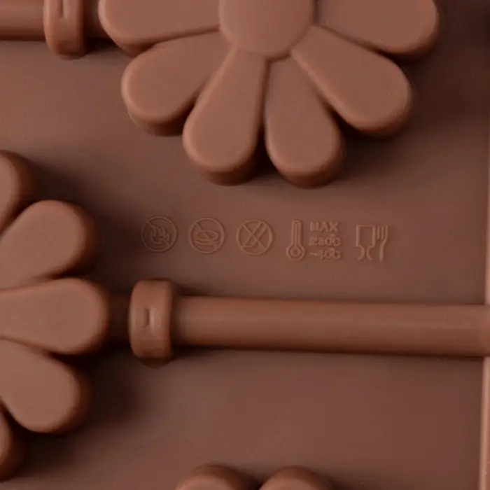 Форма для леденцов Доляна &laquo;Ромашка&raquo;, силикон, 9.5&times;24&times;1 см, 6 ячеек (d=3.8 см), с палочками, МИКС