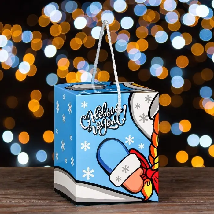 Коробка подарочная новогодняя «Снегурочка»,12×12×15.5 см Коробка подарочная новогодняя «Снегурочка»,12×12×15.5 см