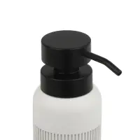 Диспенсер для жидкого мыла тм VETTA Модена, 230мл, полирезин, молочный, 7x7x15см