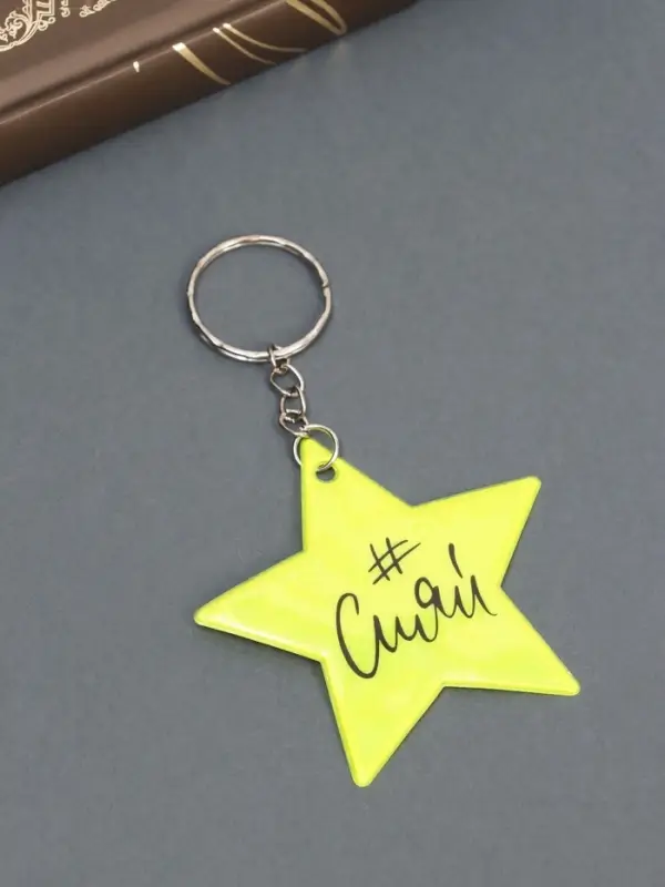 Брелок пластик светоотражающий Брелок пластик светоотражающий "#Сияй" МИКС 5,5х4 см