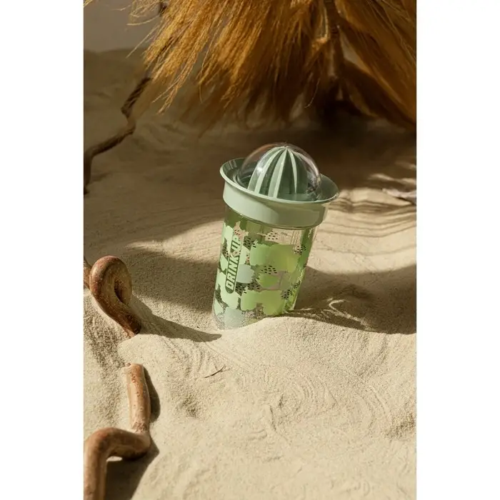 Соковыжималка для цитрусовых ручная «Сомбреро», 600 мл, 11×11×19 см, тритан, цвет МИКС Соковыжималка для цитрусовых ручная «Сомбреро», 600 мл, 11×11×19 см, тритан, цвет МИКС